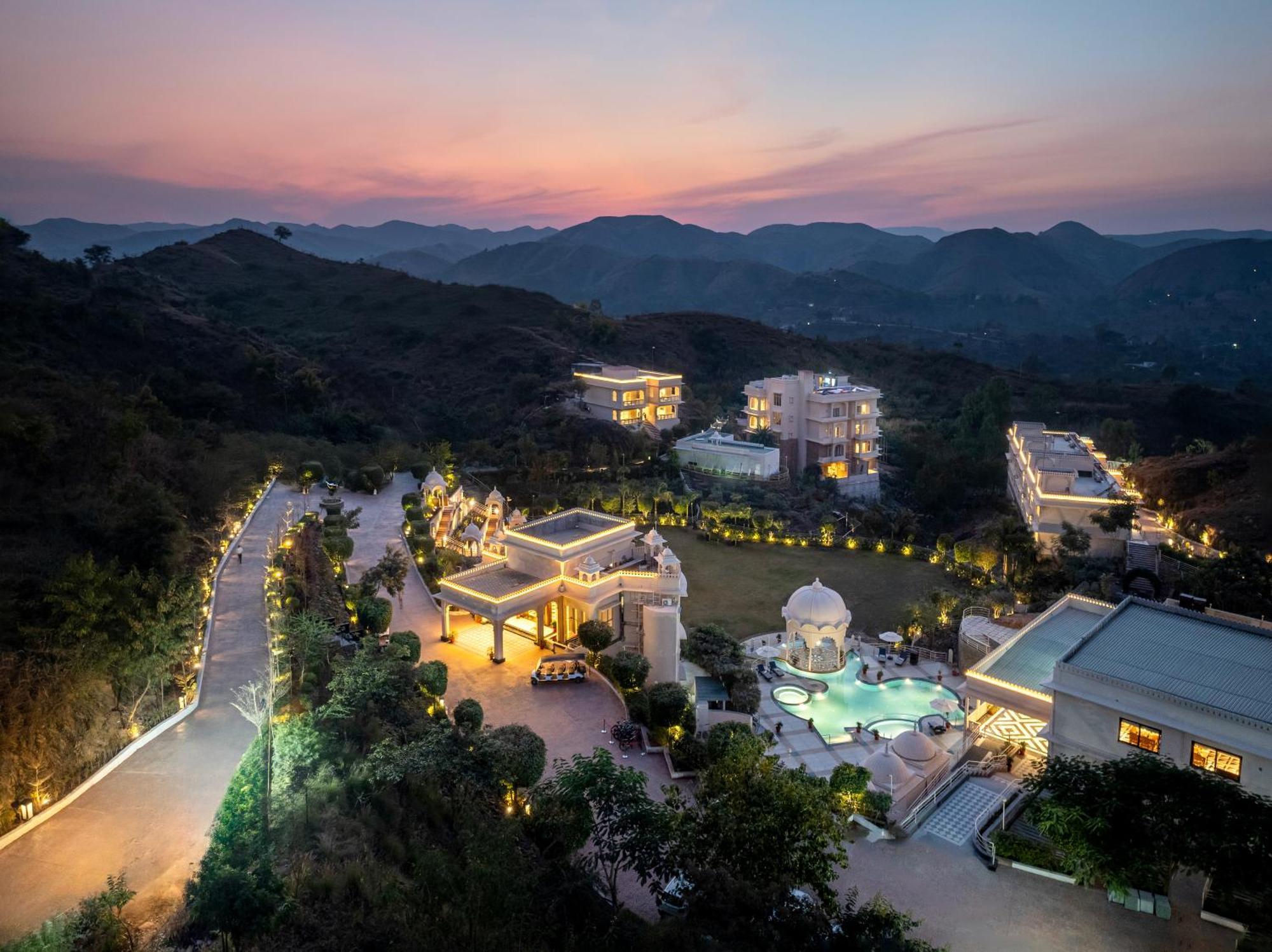 Sayaji Resorts & Spa Udaipur Exterior foto