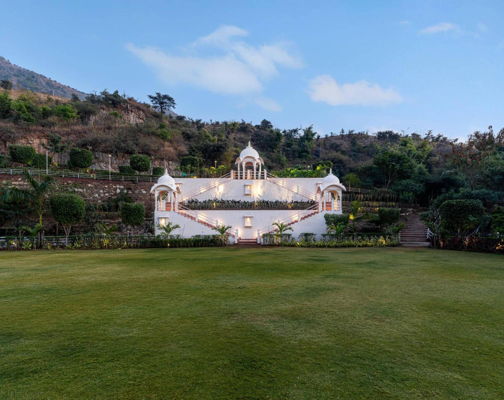 Sayaji Resorts & Spa Udaipur Exterior foto